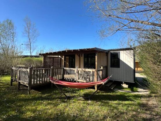 Cottage Mahaut Prestige - 32 m² - 2 Schlafzimmer, XXL-Badezimmer, Raffinesse und Modernität