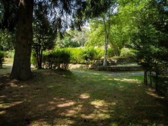 Emplacement Caravane et Camping-car - Grand Confort - Eau et Electricité Inclus