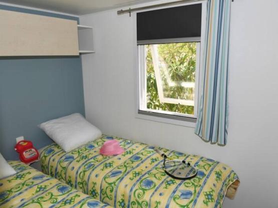 MOBIL HOME RIVIERA (5 personnes dont 1 - de 16 ans)