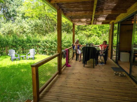 Chalet Colombia 30m² Premium - 2 ch + terrasse couverte + clim + LV + Plancha Quartier Piéton