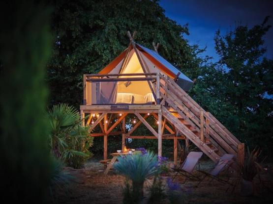 Tente Moorea pilotis