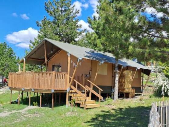 Tente Lodge Prestige Plus - 2 chambres - 1 SDB - 35m²
