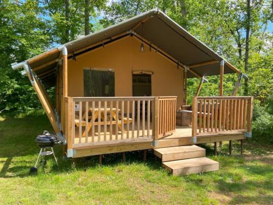 Tente Lodge Uluru sur pilotis