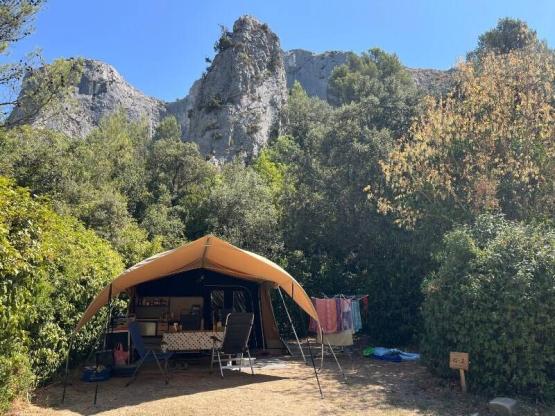 Stellplatz medium für Zelt/Van <6m (ohne Strom)