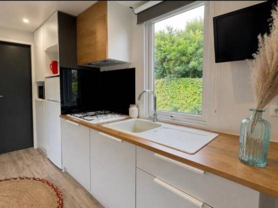 Mobil-home Rhodos Grand Confort - 2 chambres + terrasse semi-couverte