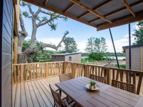 Chalet Sunnionu con azotea + vista al estanque Exclusive