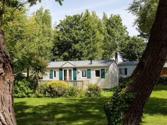 Mobil Home Confort 27m² (2 chambres) + terrasse + TV