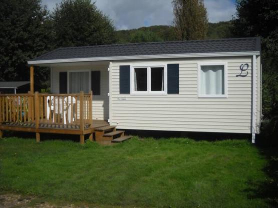 Mobil-Home - CONFORT - 2 Chambres - TV - avec terrasse semi couverte (mercredi)
