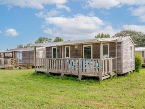 Mobil-home Standard - 28m² - 3 chambres + TV + Terrasse