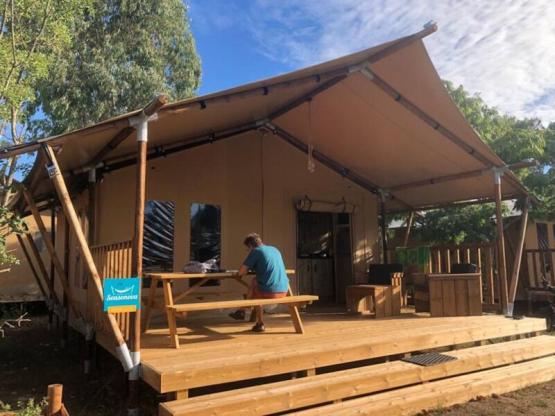 WOOD LODGE - avec sanitaire