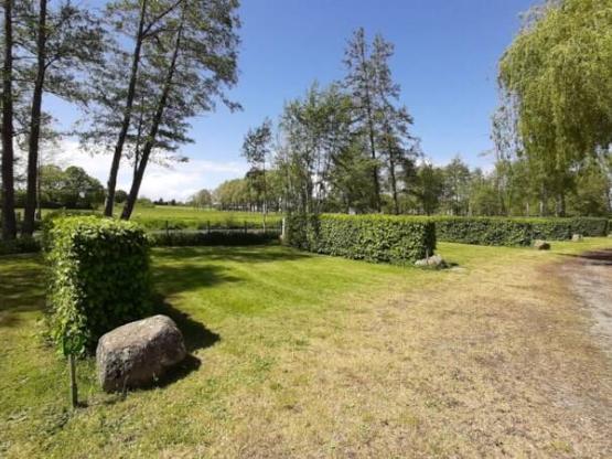 Forfait camping (emplacement, 2 personnes, 1 véhicule)