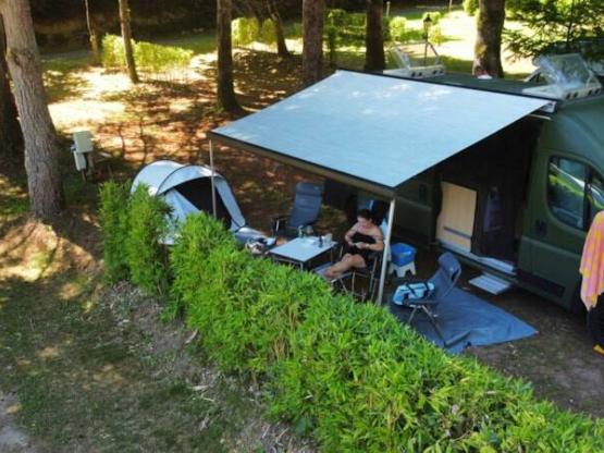 Emplacement + voiture + électricité