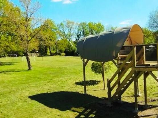 Zelt LA-HAUT Ungewöhnliche Unterkunft von 2024