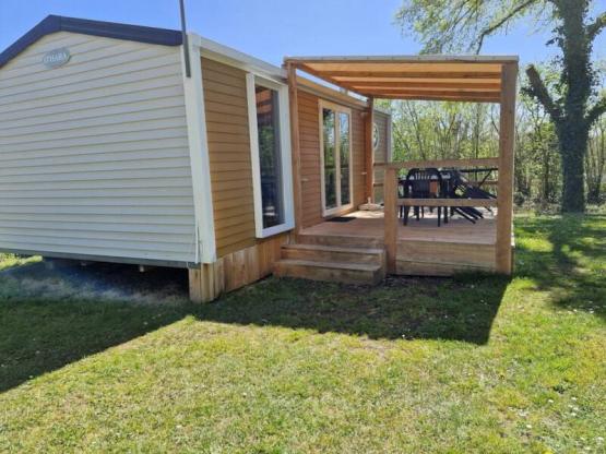 Mobilheim O'Hara 2 Zimmer, überdachte Terrasse+ TV