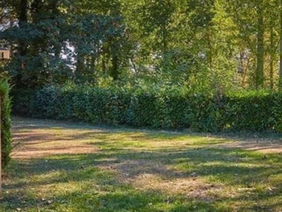 Emplacement Confort - 100 m²