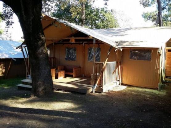 Tent Safari Bahamas 6 48m² - 3 slaapkamers