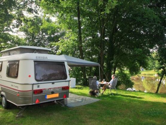 Emplacement Confort - 100 m² - avec électricité