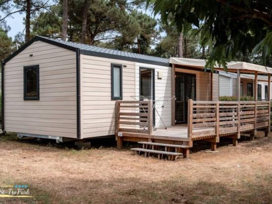 Mobil-home Premium 31m² (2 chambres) + Lave Vaisselle + terrasse semi-couverte 15m²