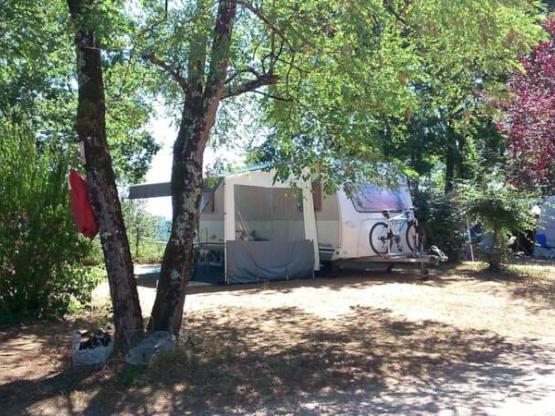 Emplacement grand confort 120 / 197 m2