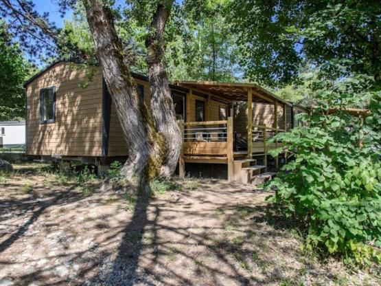 Mobilheim Premium Trendy 33m²- in Flussnähe - 3 Schlafzimmer + überdachte Terrasse -