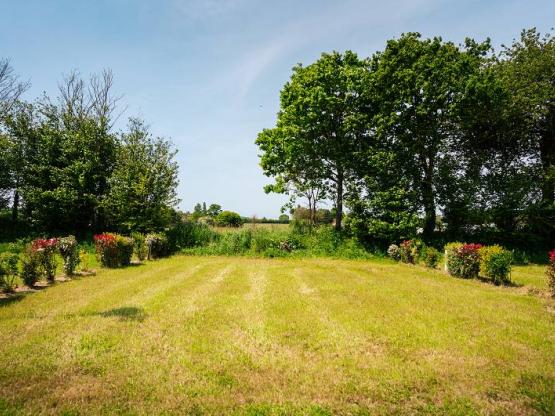 Emplacement grande tente ou van