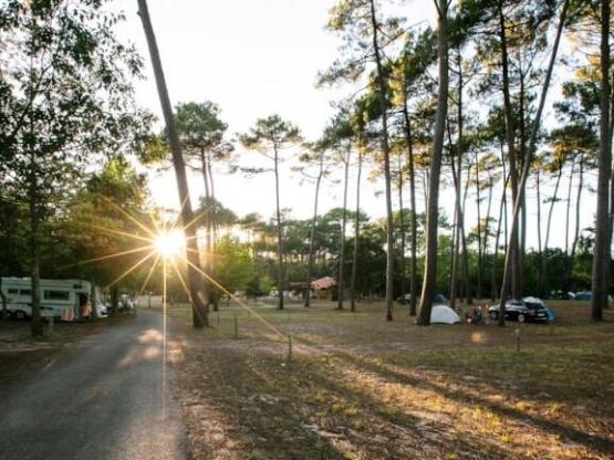 Large stabilised CampingCar Pitch