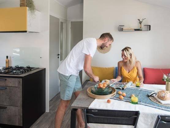 ??Mobil home Confort Malaga Trio + Lave vaisselle