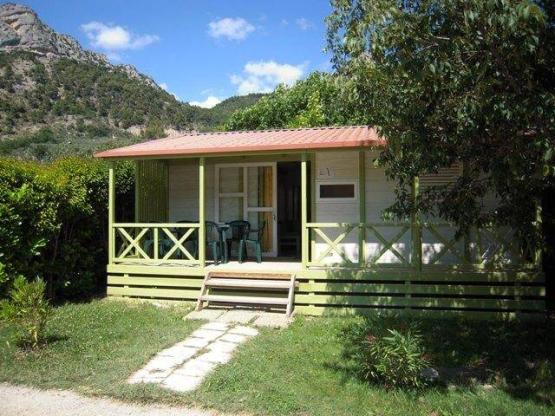 Chalets (3 chambres, 43m²), terrasse