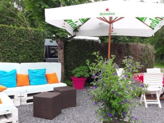 Tente bivouac sur pilotis