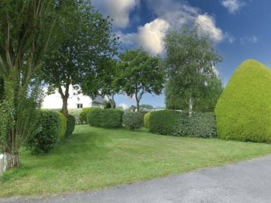 Emplacement nu avec électricité