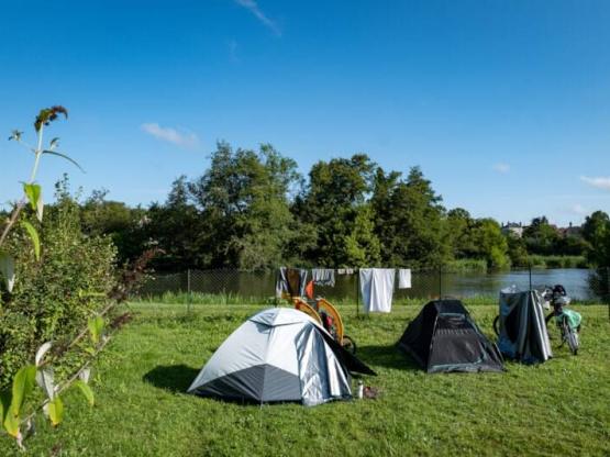 Camping package (pitch, 2 people, 1 vehicle)