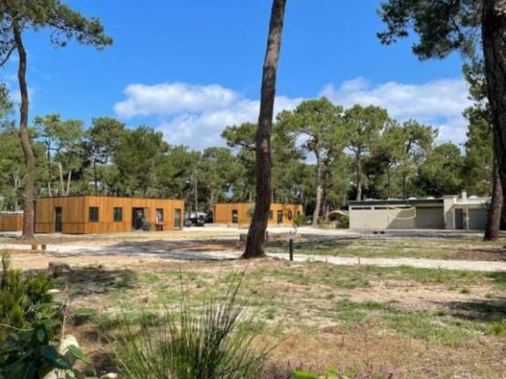 Gedeelde staanplaats 2 fietsen/Voetganger + tent