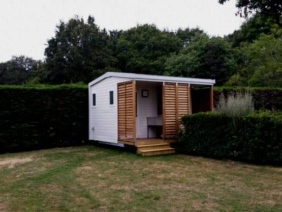 Premium Suite XL pitch with electricity