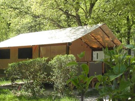 Bungalow toilé 4 personnes