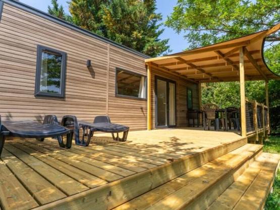 COTTAGE Premium 3 chambres -35m² + TV + Lave-vaisselle + clim + plancha + terrasse XL