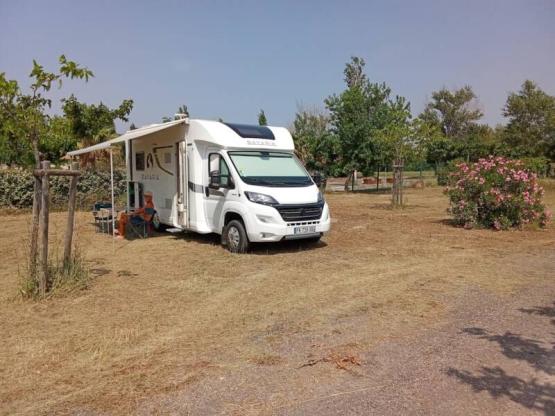 FORFAIT CONFORT : Emplacement + 2 pers + électricité