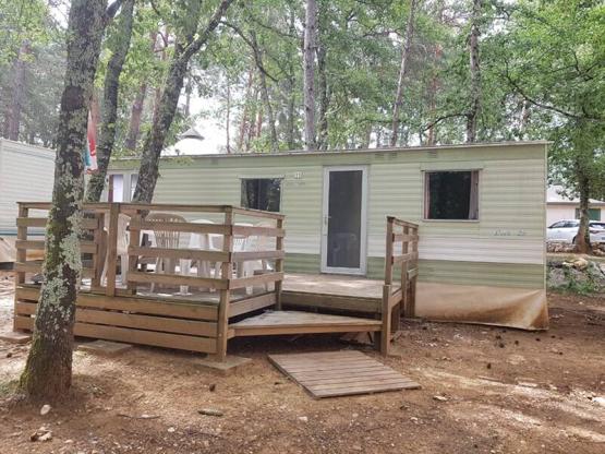 Casa móvil estándar grande