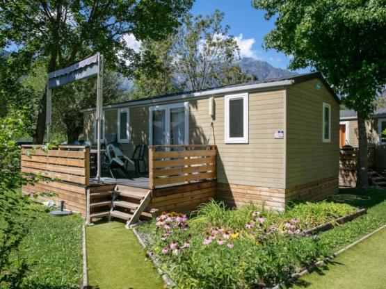 Mobil-Home Belledonne Premium 32m² - 3 chambres + terrasse non couverte + plancha + Lave-vaisselle -