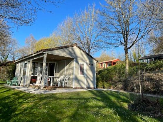 Chalet familial en bois 28m² avec vue sur le lac