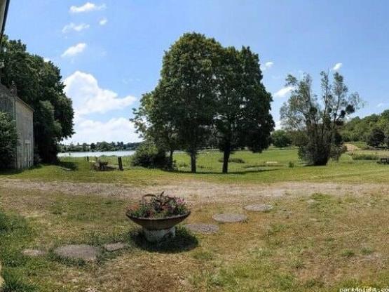 Forfait camping (emplacement, 1 véhicule)