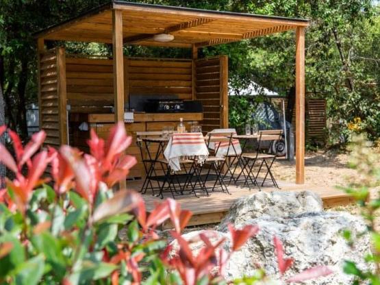 Parcela SIGNATURE con terraza equipada