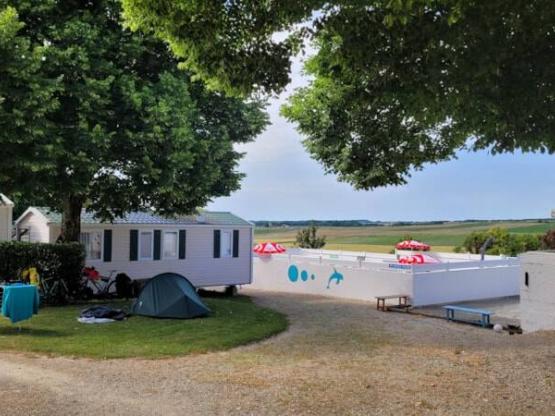EMPLACEMENT VELO SANS ELECTRICITE SANS VOITURE