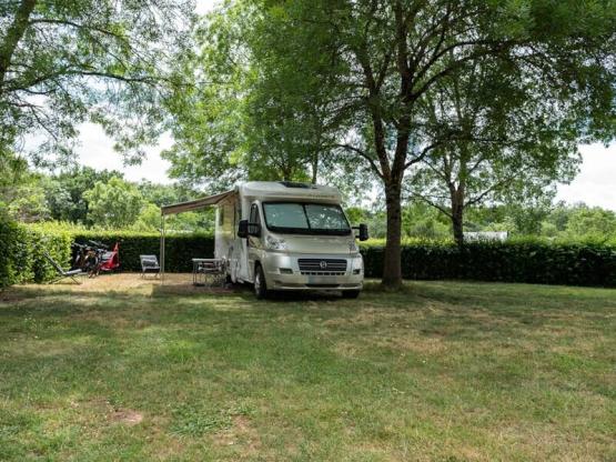 Forfait Confort (emplacement + tente ou caravane ou voiture) avec électricité