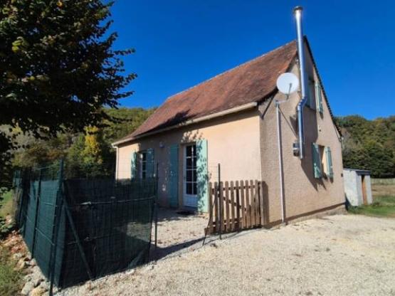 GITE de 5 à 7 personnes , 2 chambres, location toute l'année