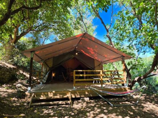Lodge Cocoon River 28m² - 2 chambres (sans sanitaires) + terrasse couverte