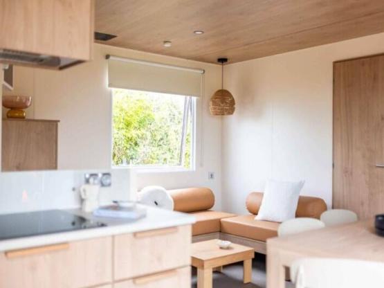 Mobil-home Luxe Jacuzzi - 4 chambres et 3 salles de bain