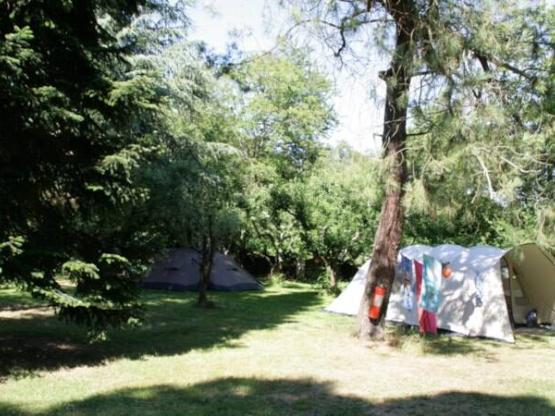 Le Verger - pour une petite caravane ou un camping-car, mais aussi pour des tentes et des remorques