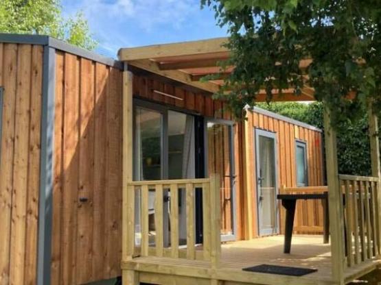 CABANE CLIMATISE 4 Pers  93 2 Chambres