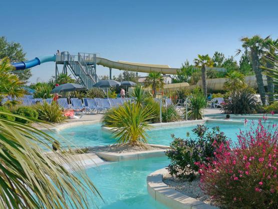 Emplacement nu pour toile de tente