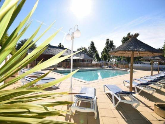 Mobile Home Océan 25m² 2 bedrooms  with terrace (road facing accommodation)